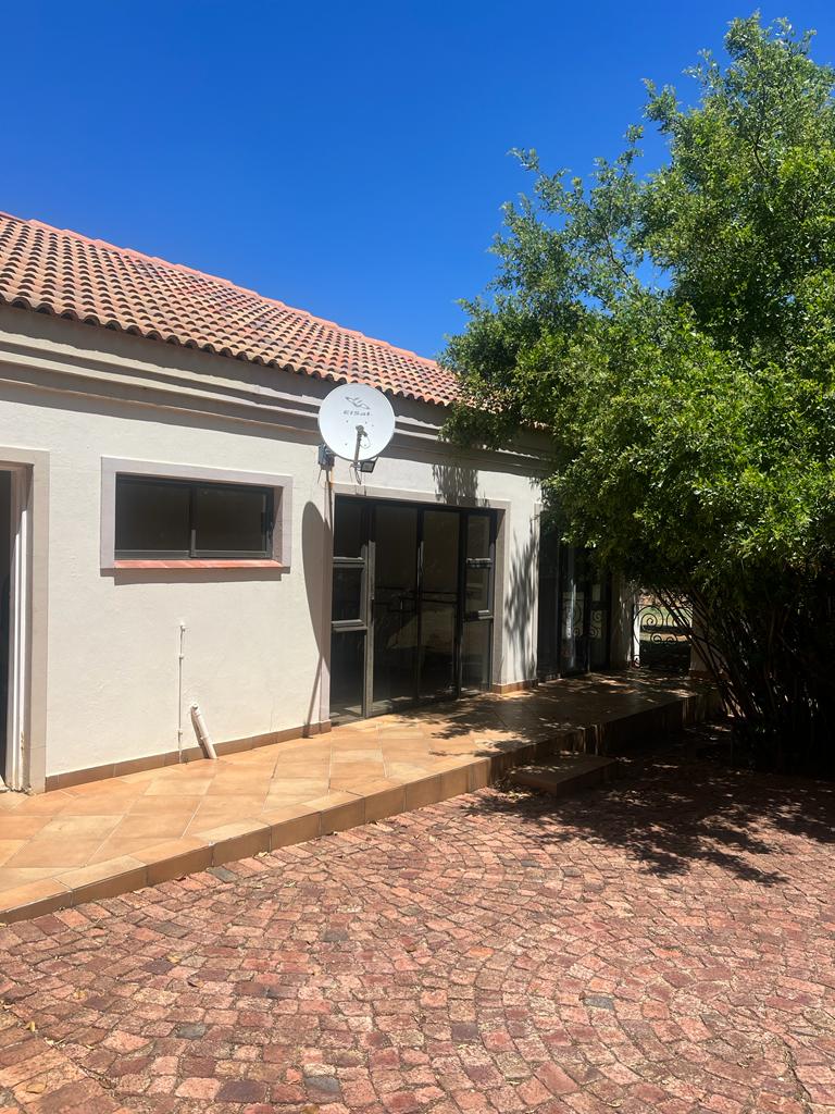 4 Bedroom Property for Sale in Wilkoppies North West